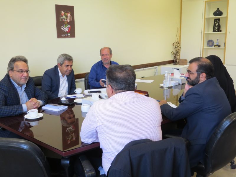 رای مساوی اعضای هیئت رسیدگی کفالت به منزله عدم معافیت است